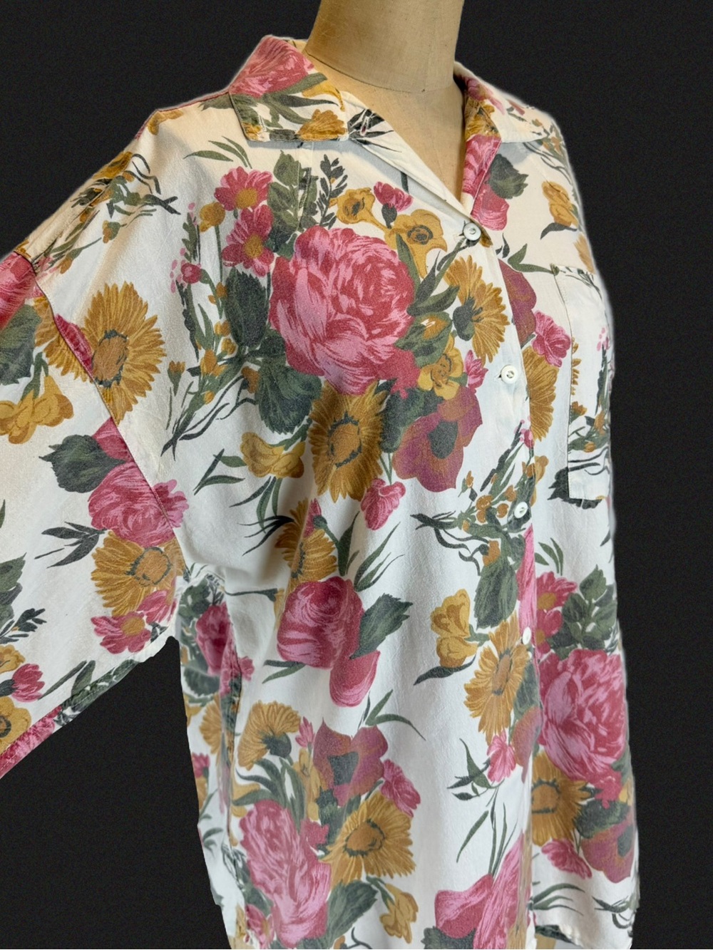 VINTAGE 80s botanical bloom floral button down shirt blouse 100% cotton flowers